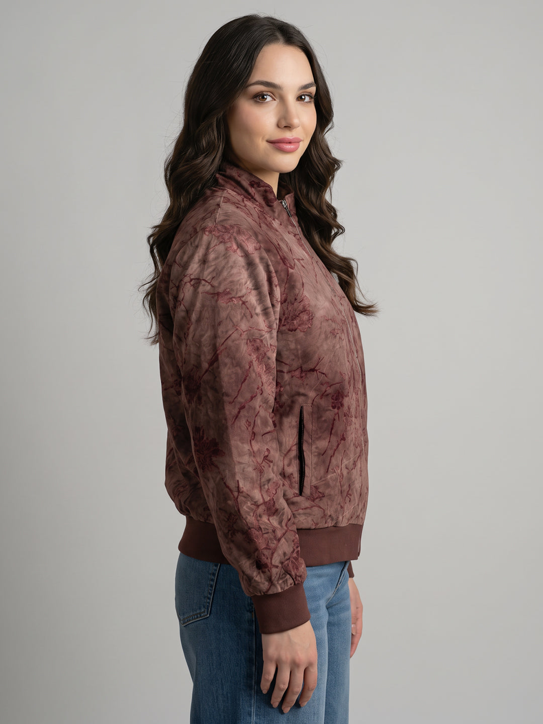 Women Peach Floral Motif Printed Turtle Neck Full Sleeve Sweatshirt