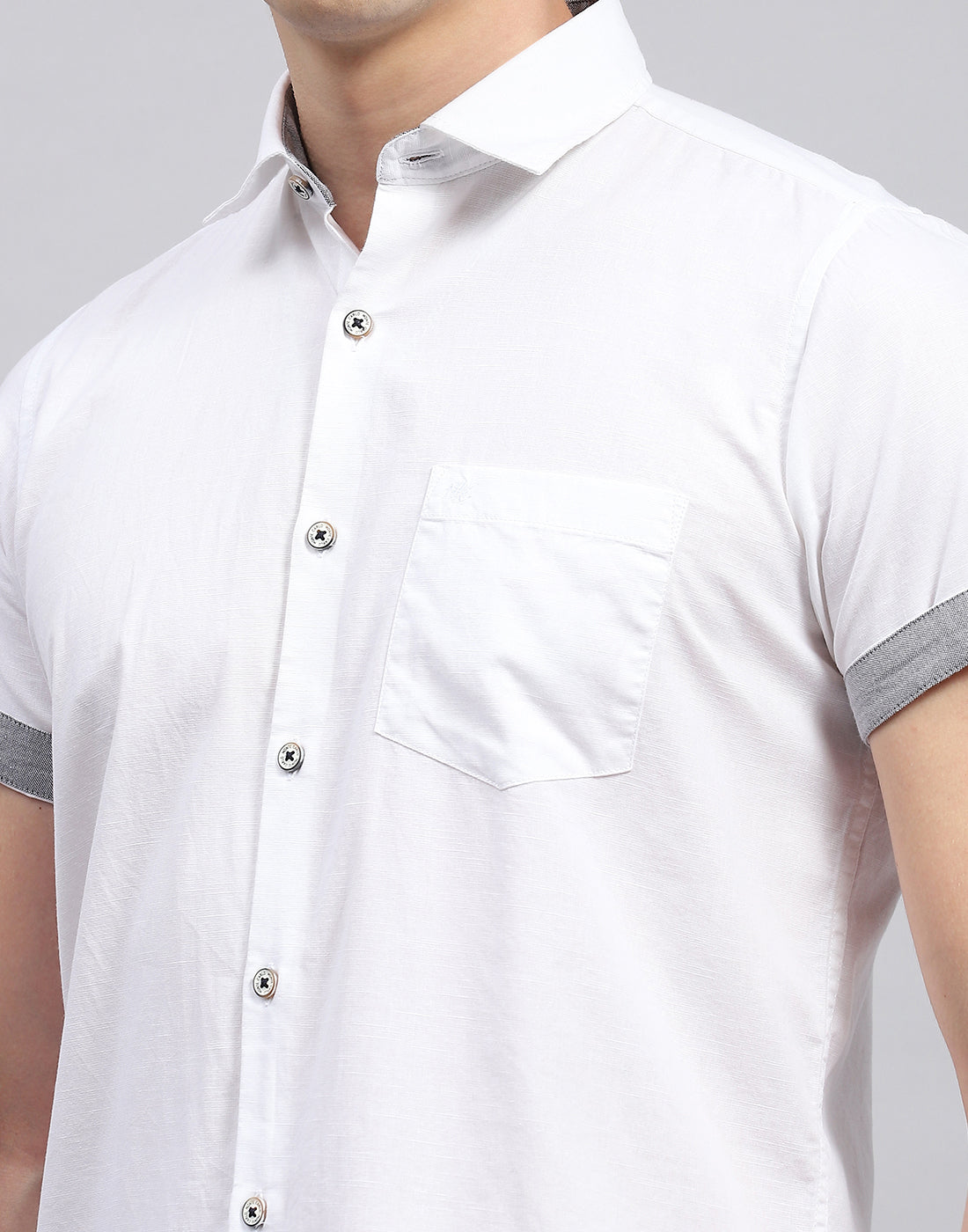 Men White Solid Collar Neck Half Sleeve Shirt