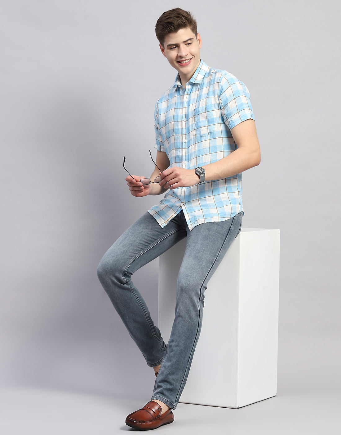 Men Blue Check Collar Half Sleeve Linen Shirt - Main Image