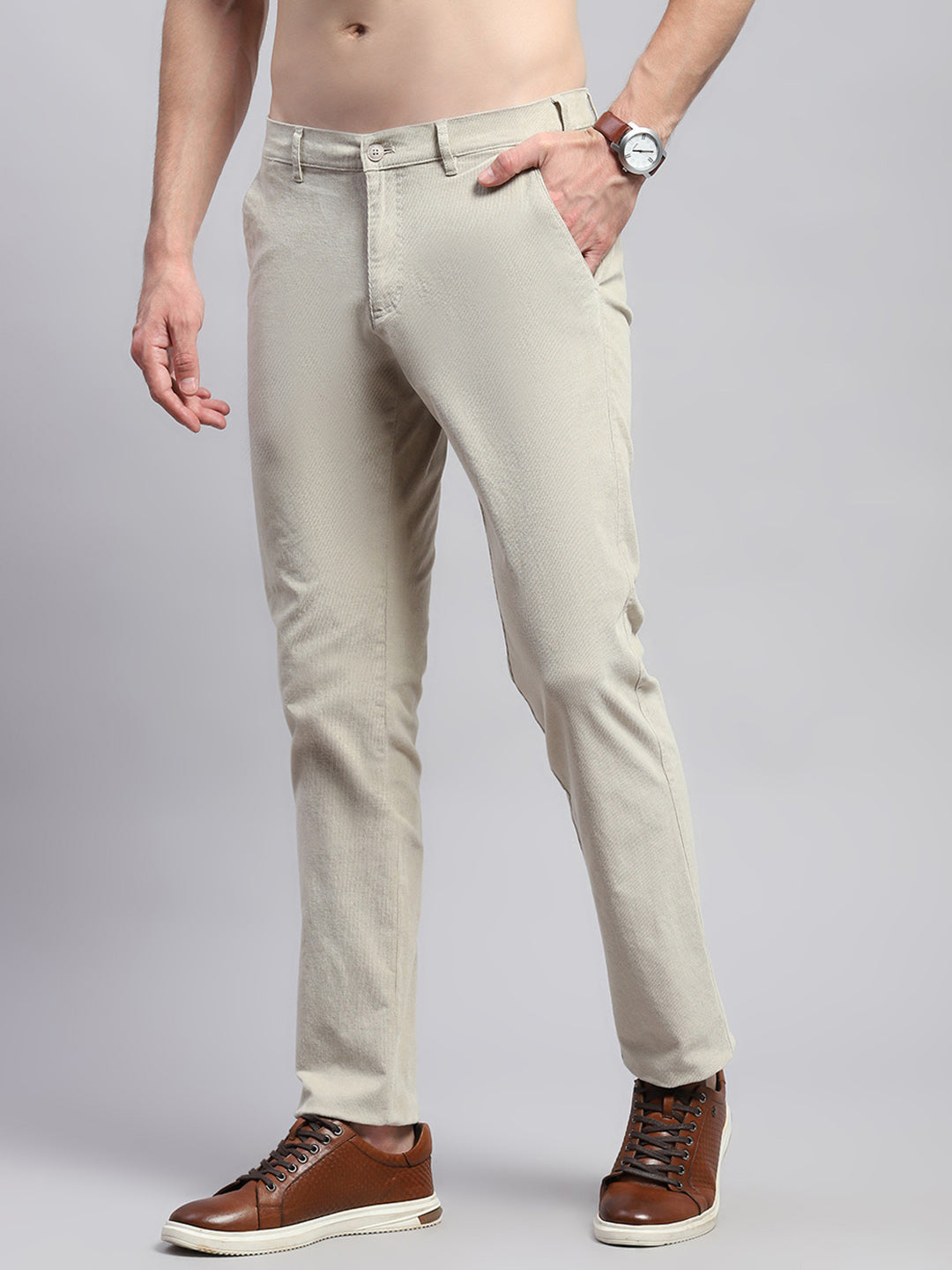 Men Beige Solid Regular Fit Trouser