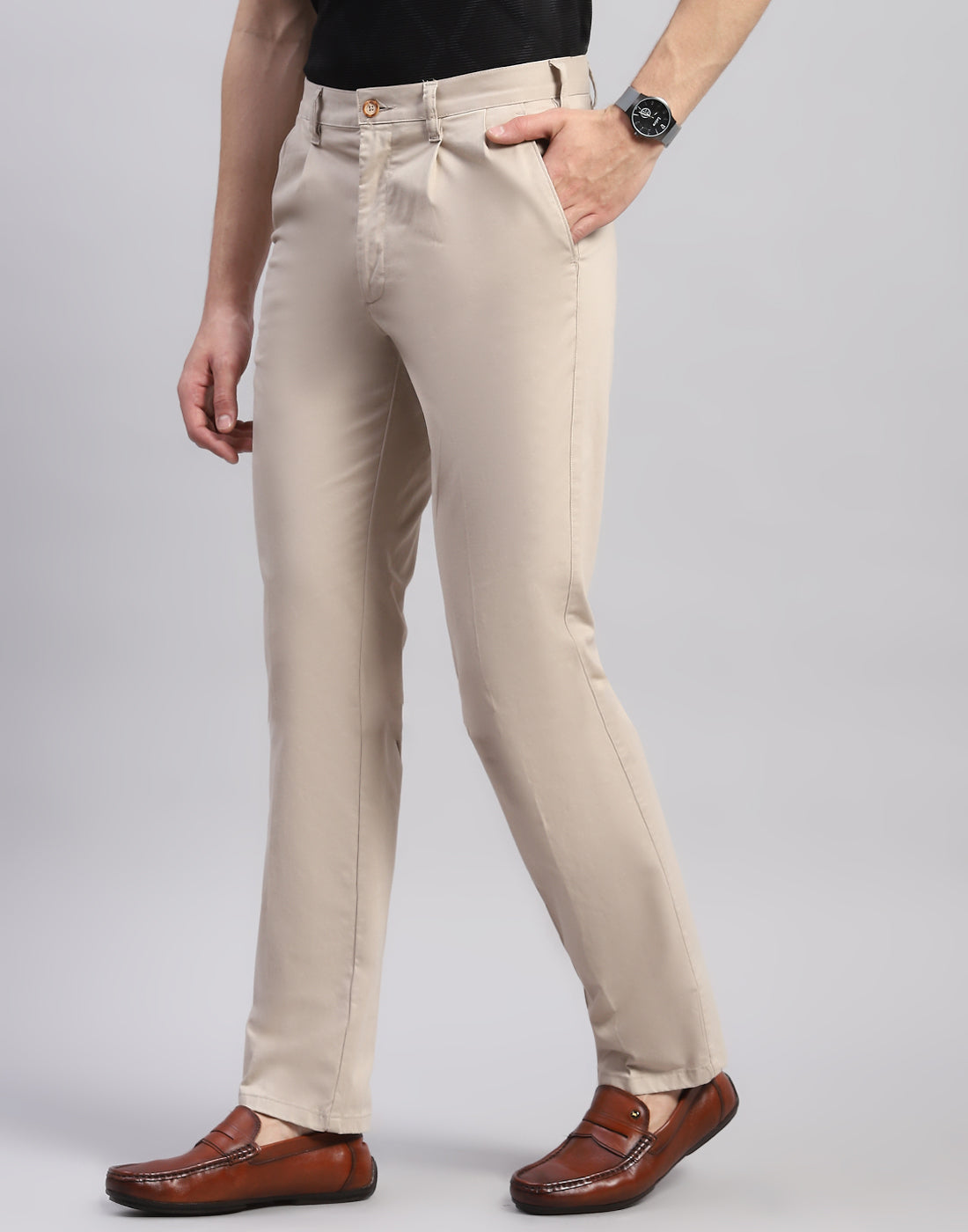 Men Khaki Solid Regular Fit Trouser