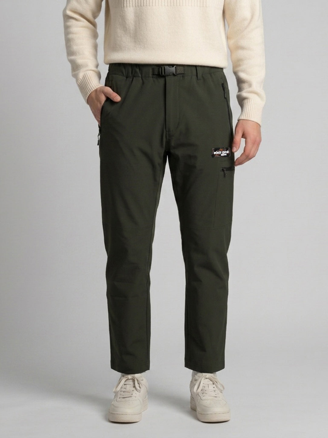Men Olive Solid Regular Fit Winter Lower