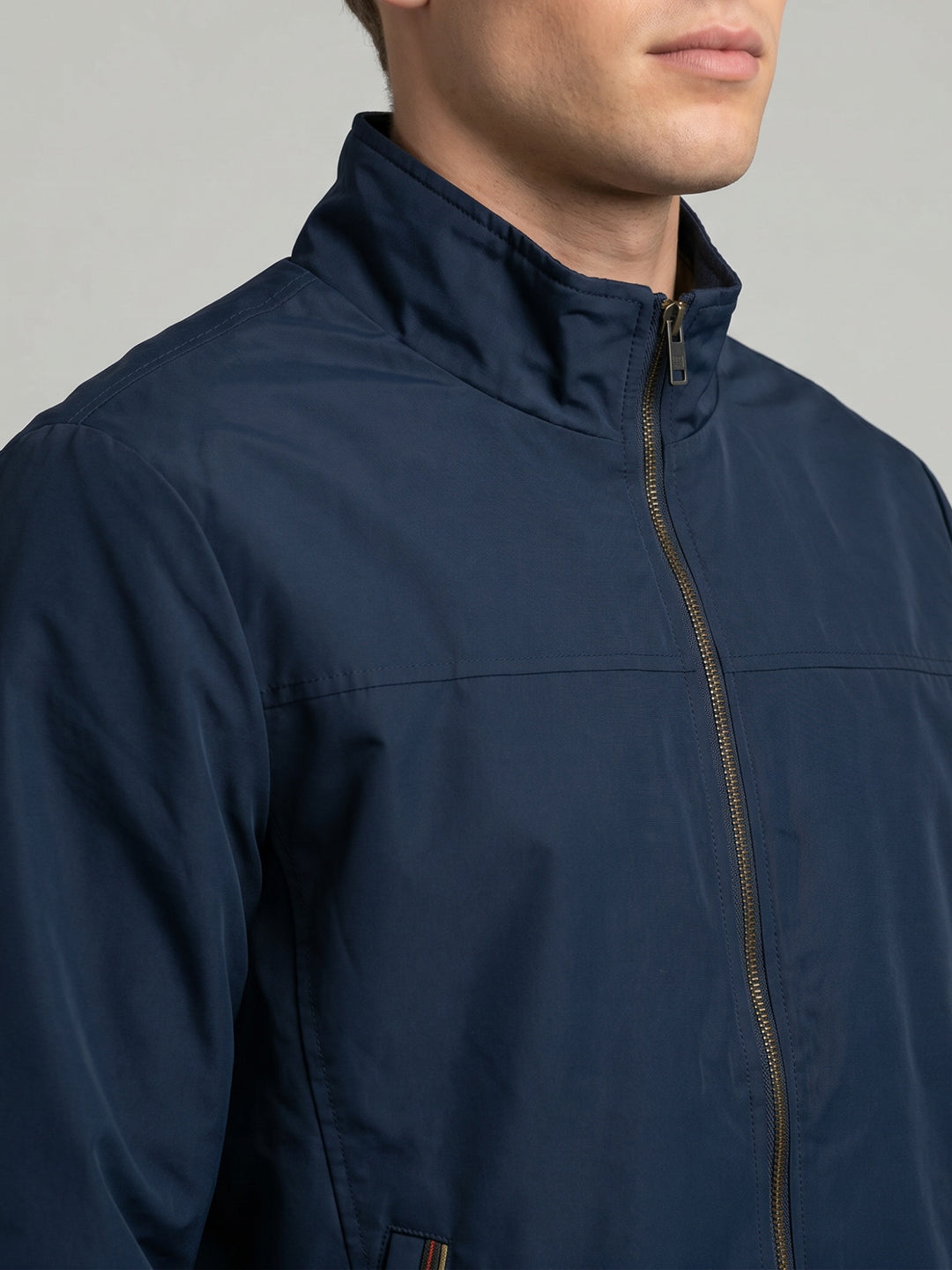 Men Navy Blue Solid Collar Full Sleeve Bomber Jacket