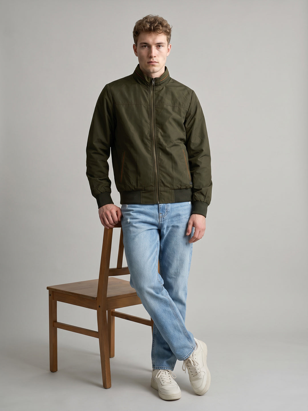 Men Olive Solid Collar Full Sleeve Bomber Jacket