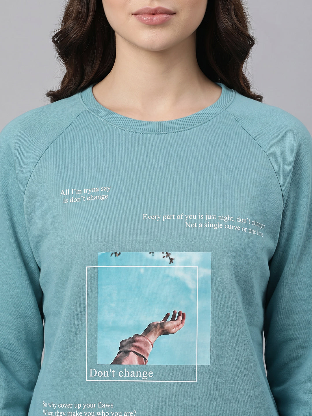 Women Blue Graphic Print Round Neck Full Sleeve Sweatshirt