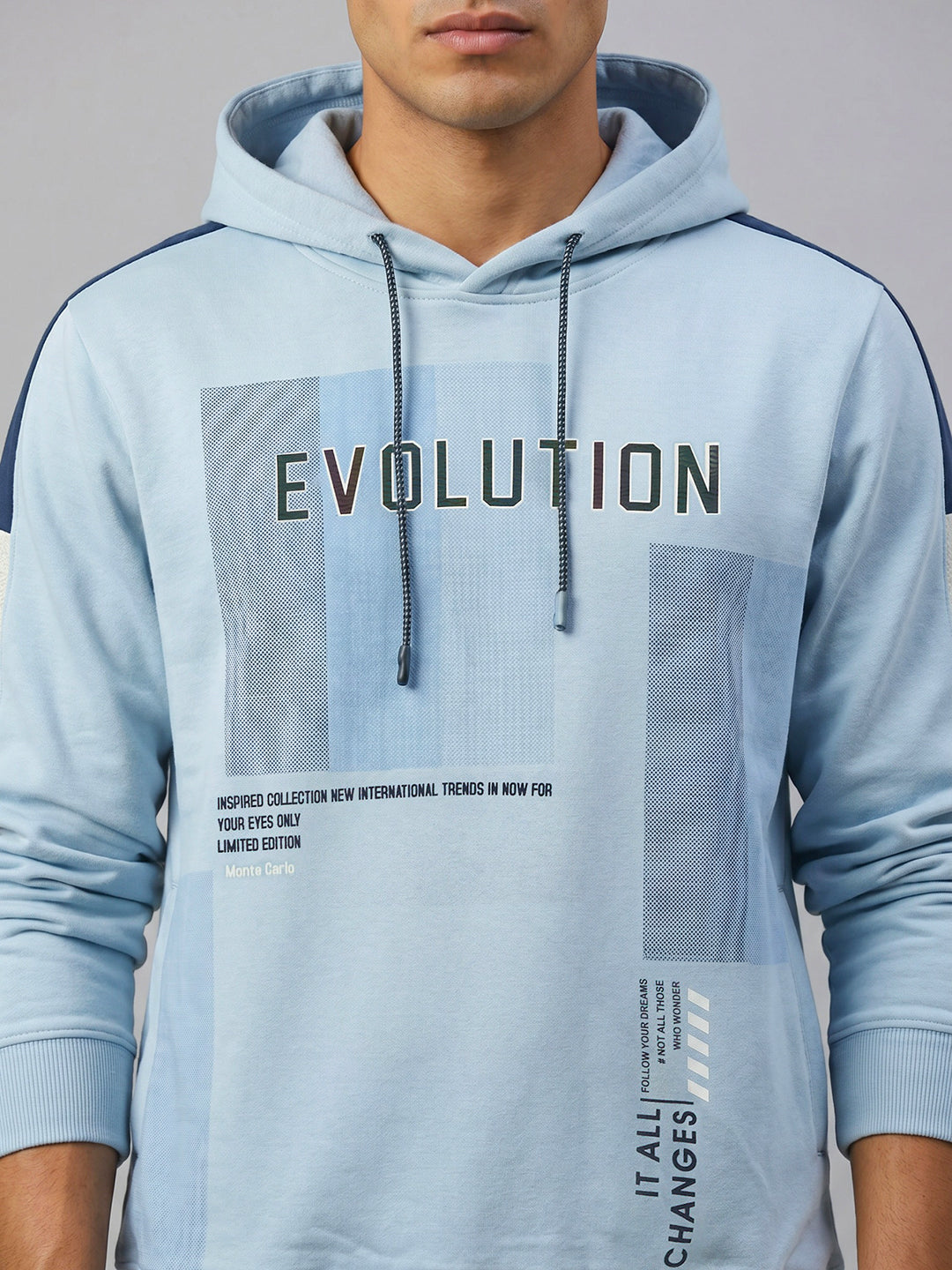 Men Sky Blue Printed Hooded Full Sleeve Sweatshirt