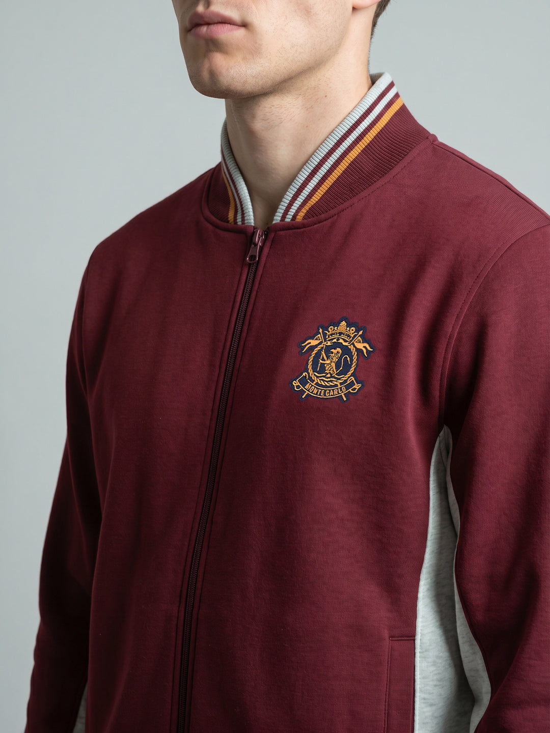 Men Maroon Solid Mock Neck Full Sleeve Sweatshirt