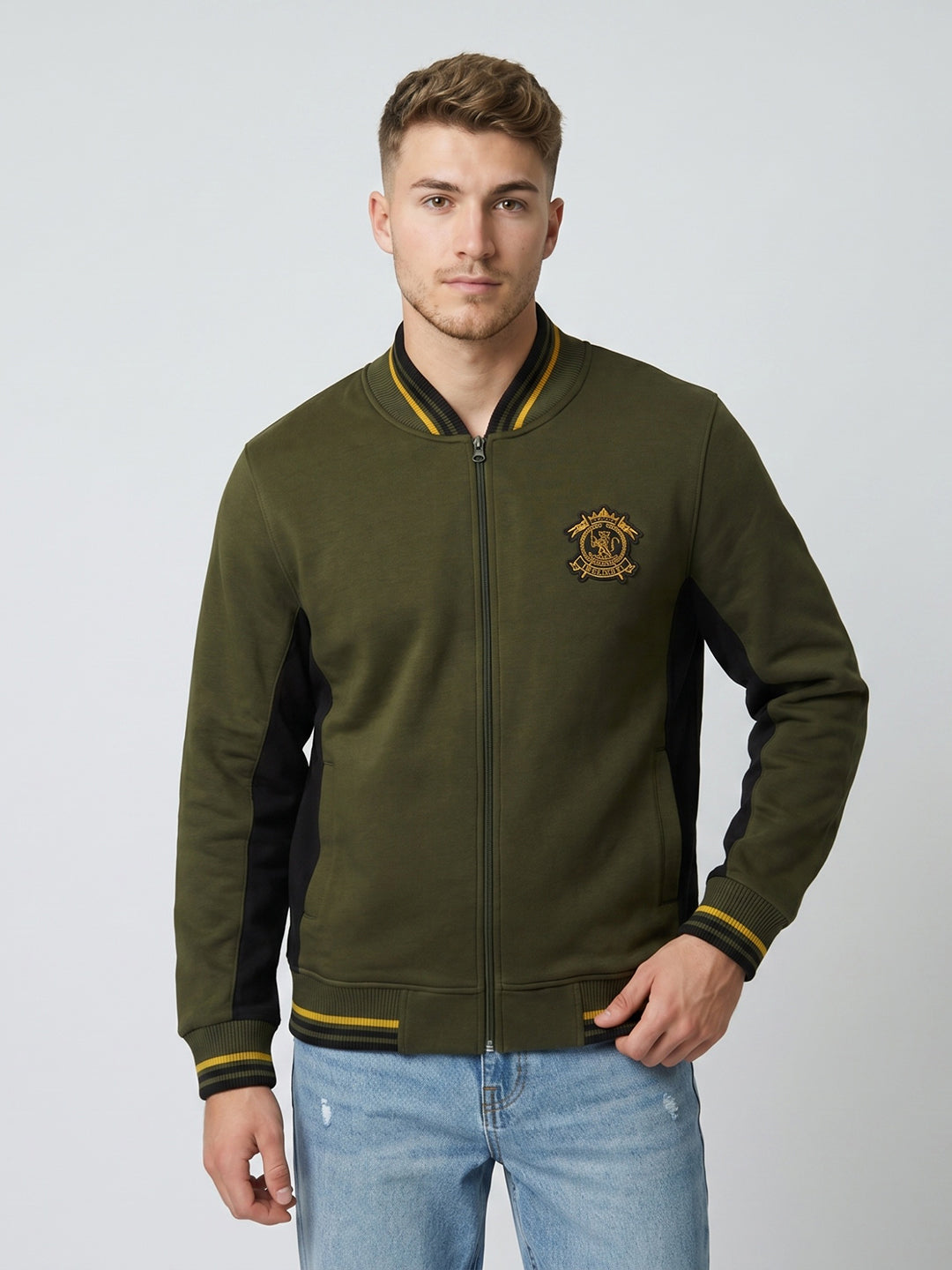Men Olive Solid Mock Neck Full Sleeve Sweatshirt