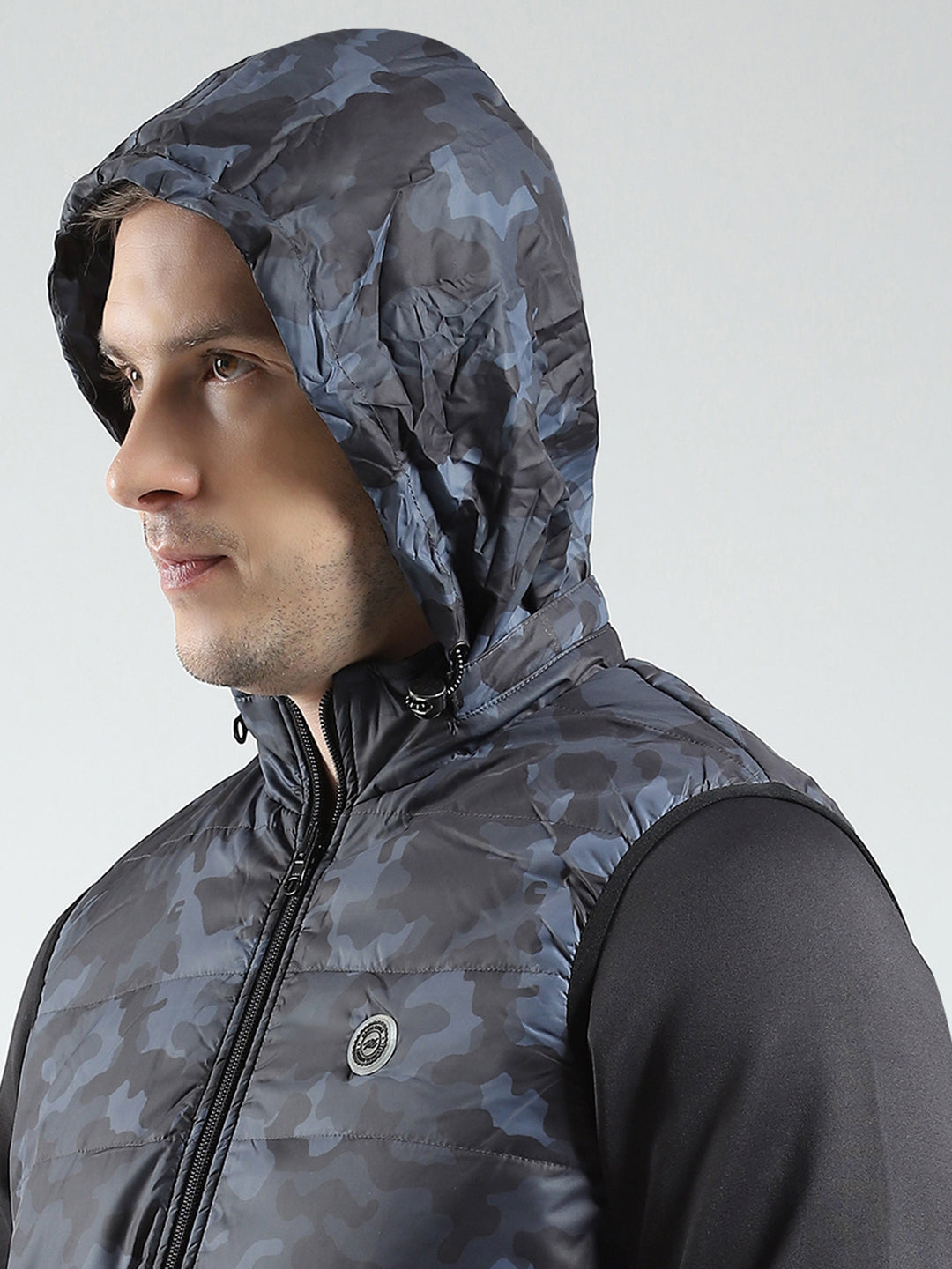 Men Black Solid Detachable Hood Full Sleeve Reversible Sweatshirt