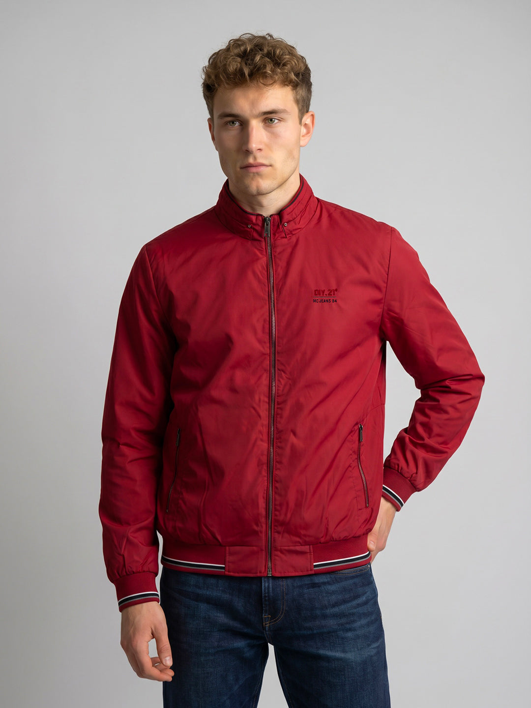 Men Red Solid Mandarin Collar Full Sleeve Bomber Jacket
