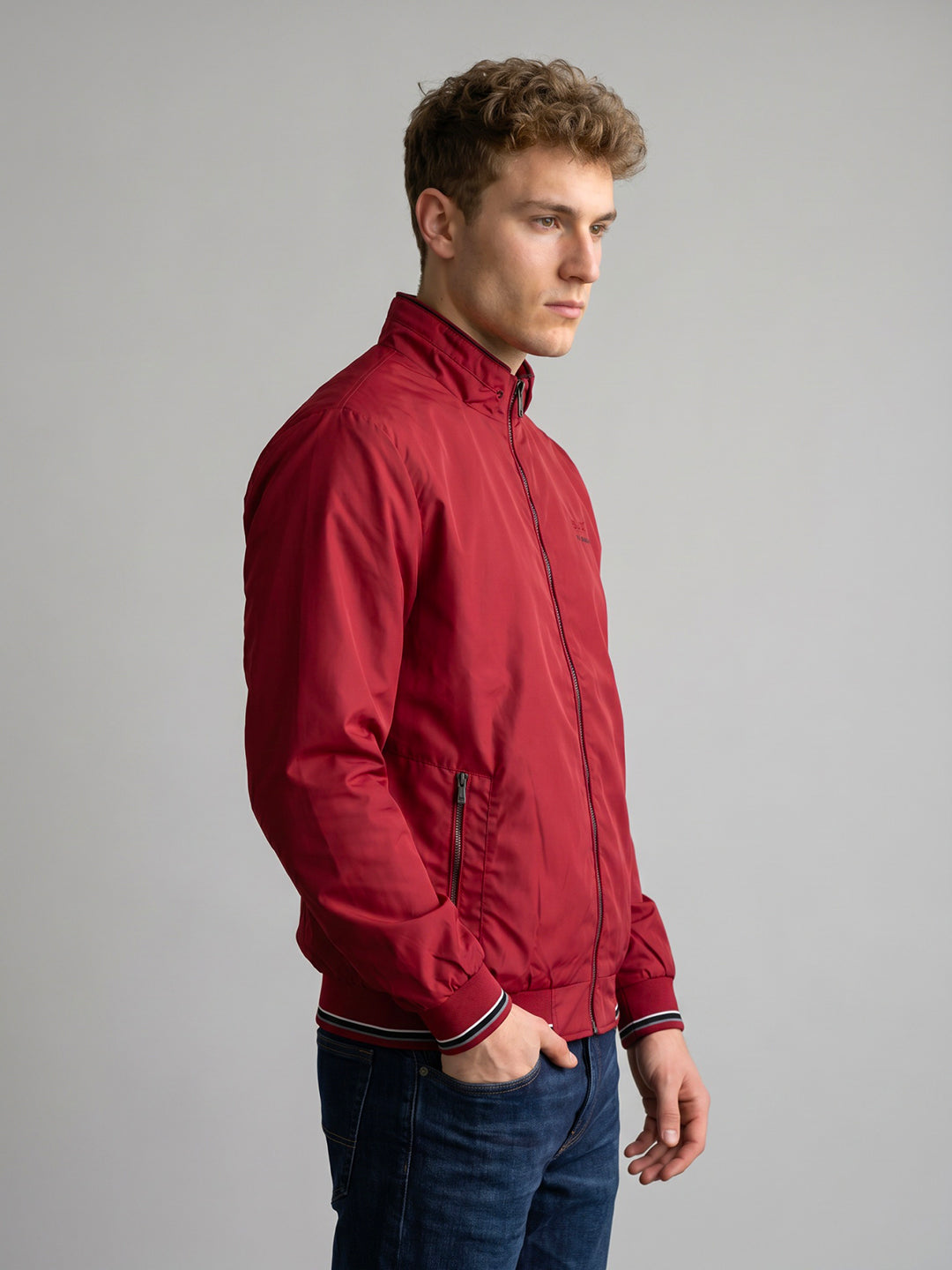 Men Red Solid Mandarin Collar Full Sleeve Bomber Jacket