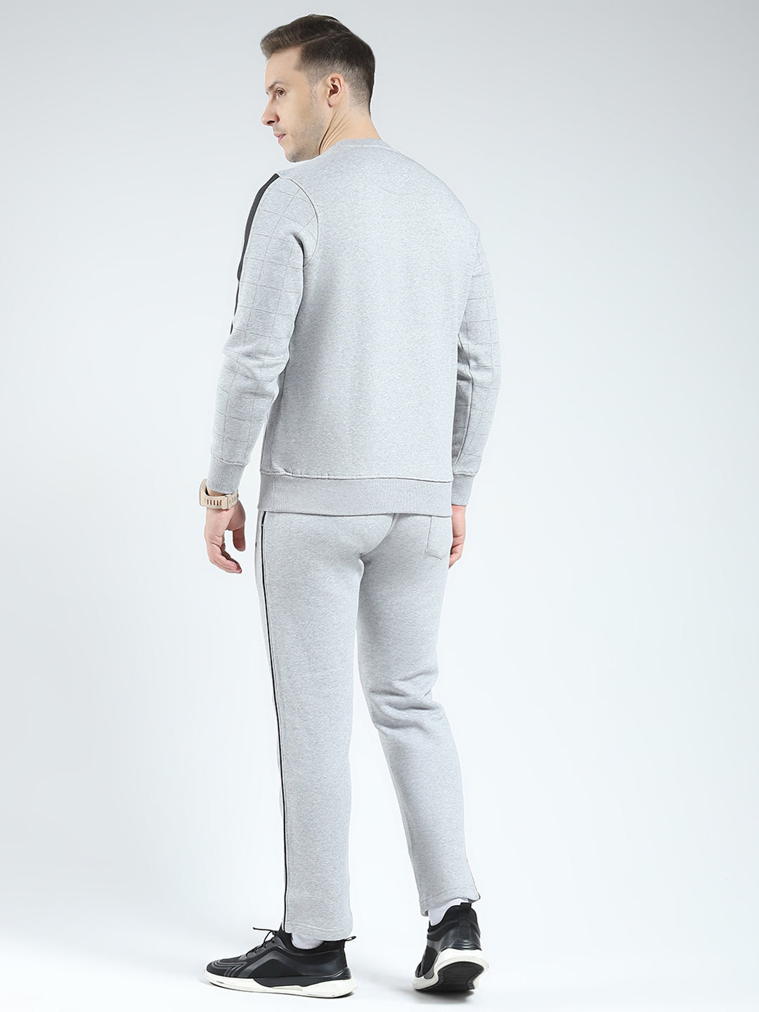 Men Grey Solid Round Neck Full Sleeve Winter Tracksuit