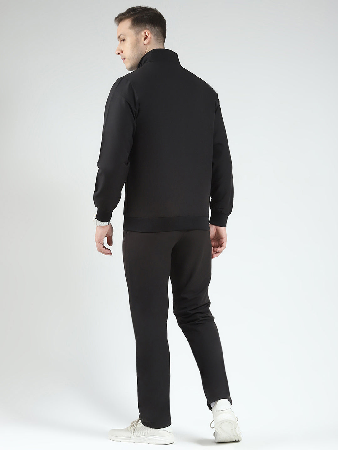 Men Black Solid Mock Neck Full Sleeve Winter Tracksuit