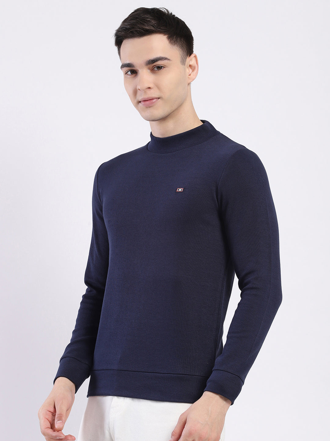 Men Navy Blue Solid Round Neck Full Sleeve Winter T-Shirt