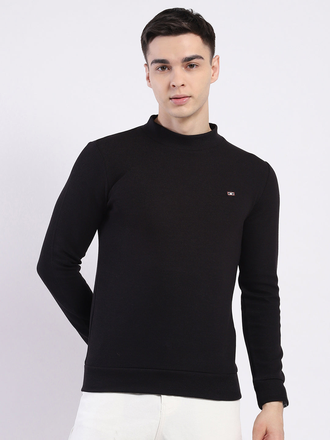 Men Black Solid Round Neck Full Sleeve Winter T-Shirt