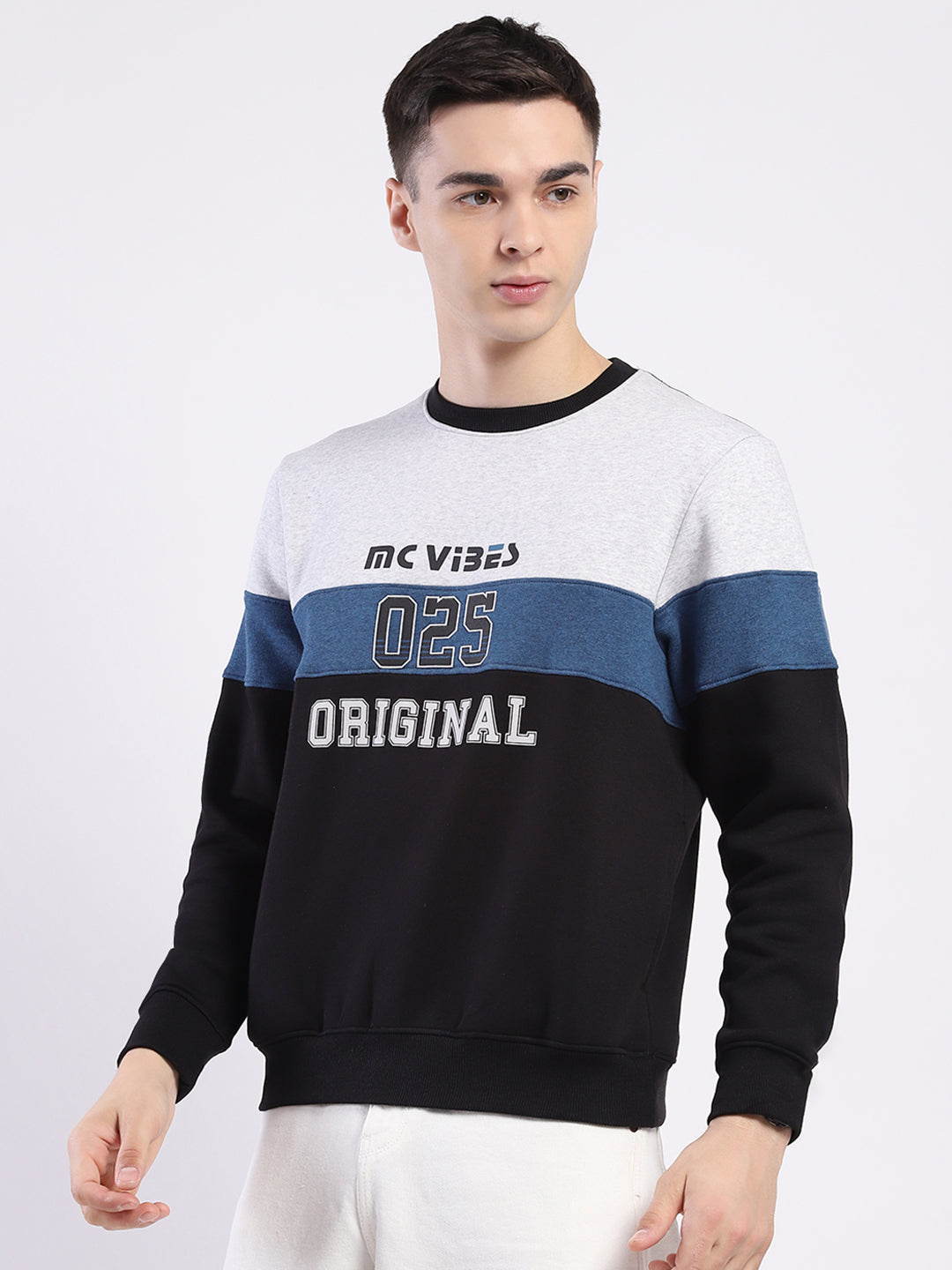 Men Black Printed Round Neck Full Sleeve Sweatshirt