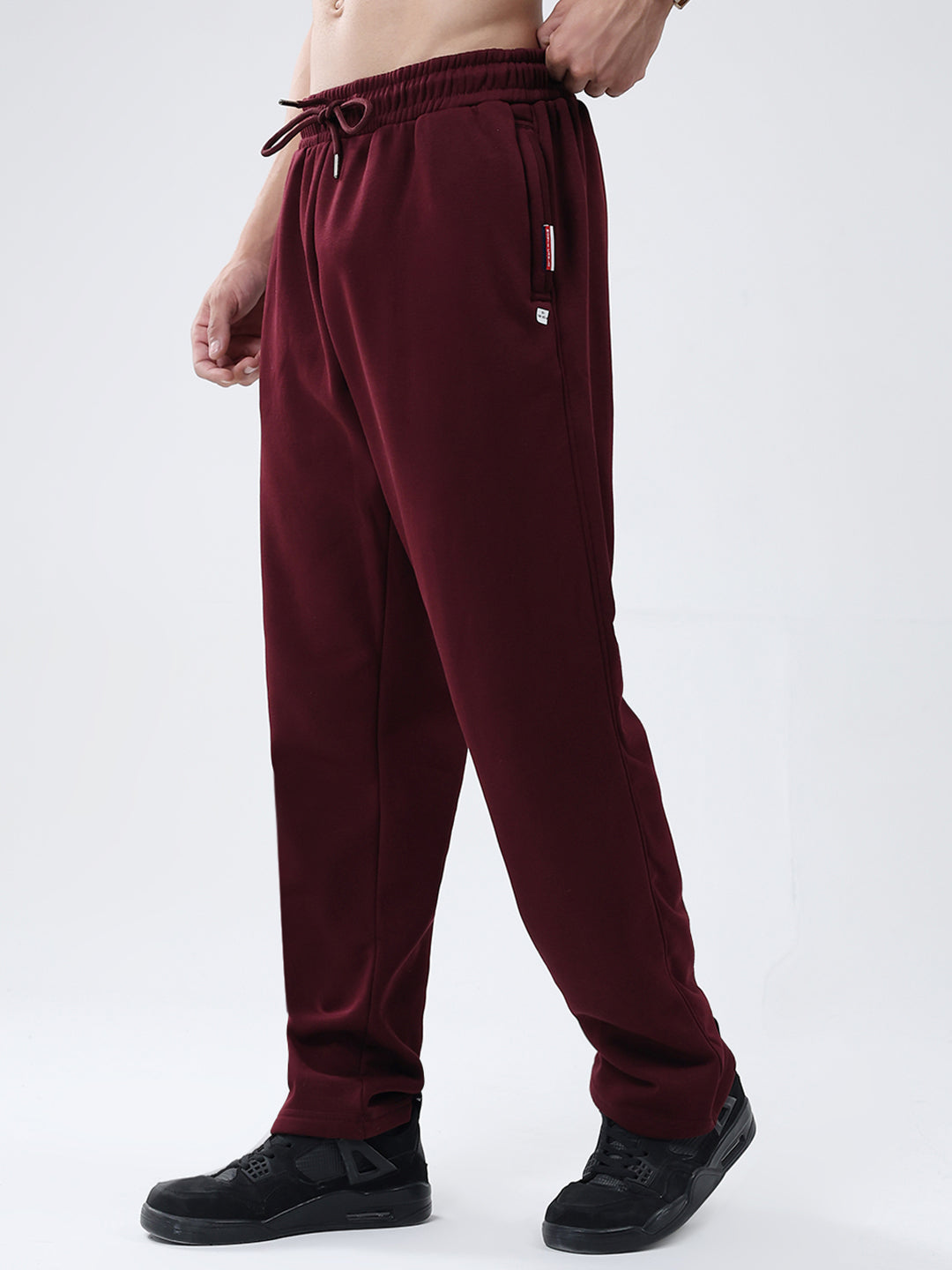 Men Maroon Solid Collar Full Sleeve Winter Tracksuit