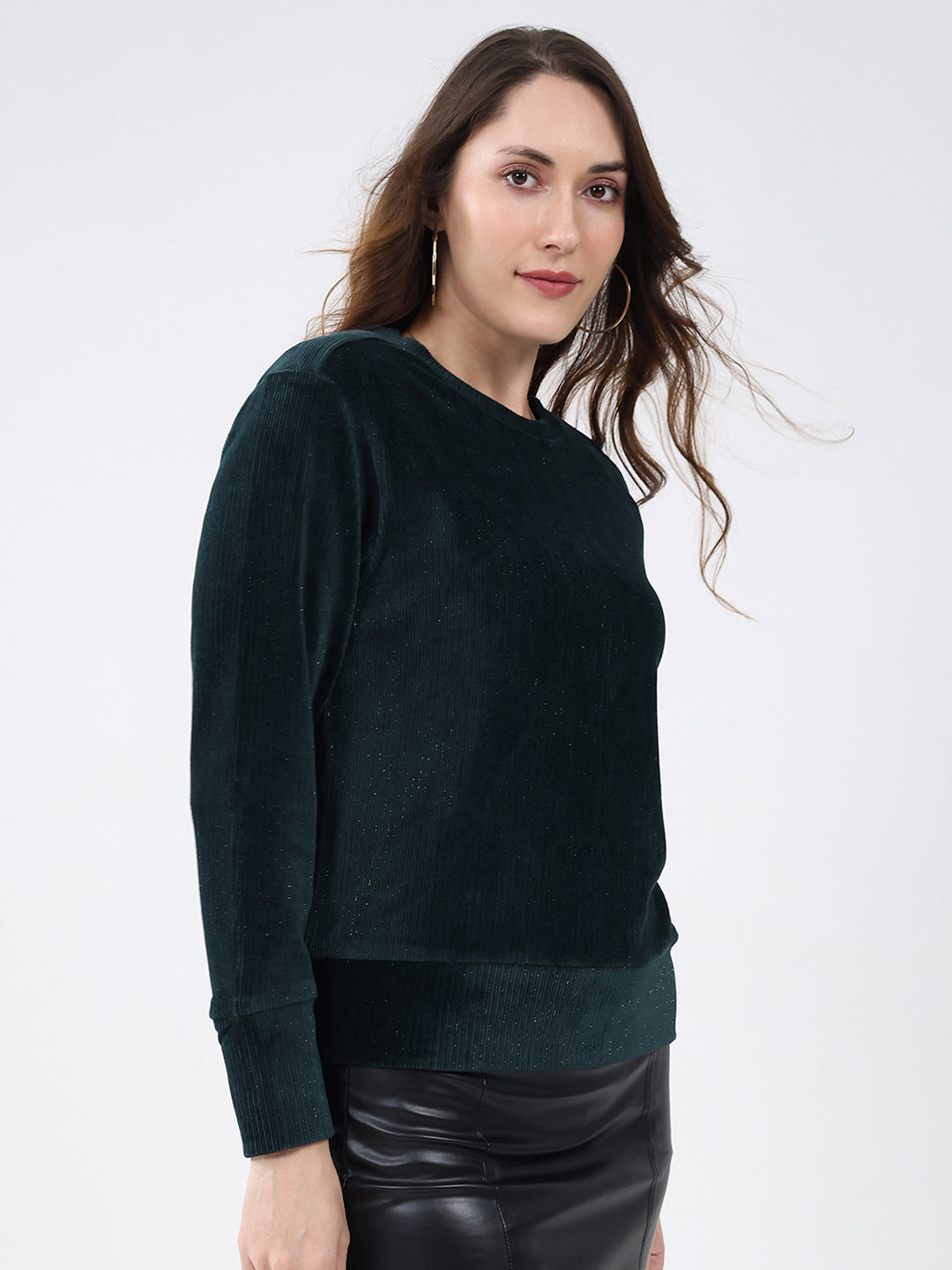 Women Bottle Green Solid Round Neck Full Sleeve Sweatshirt