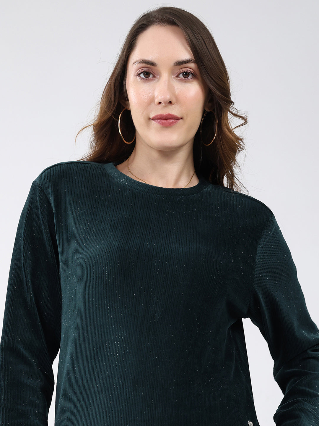 Women Bottle Green Solid Round Neck Full Sleeve Sweatshirt