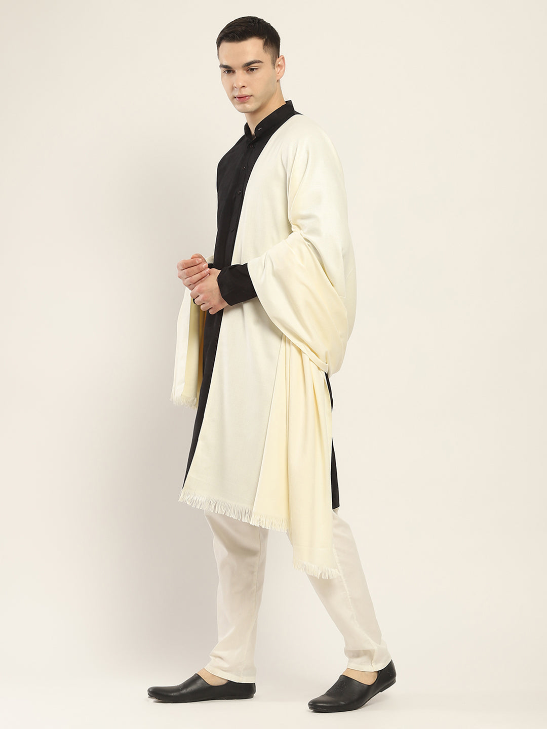 Men Beige Solid Lohi Shawl