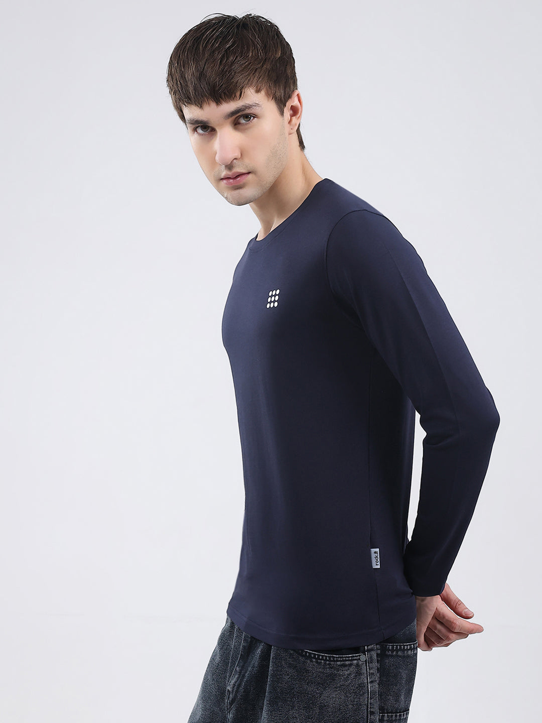 Rock.it Men Navy Blue Solid Round Neck Full Sleeve Winter T-Shirt