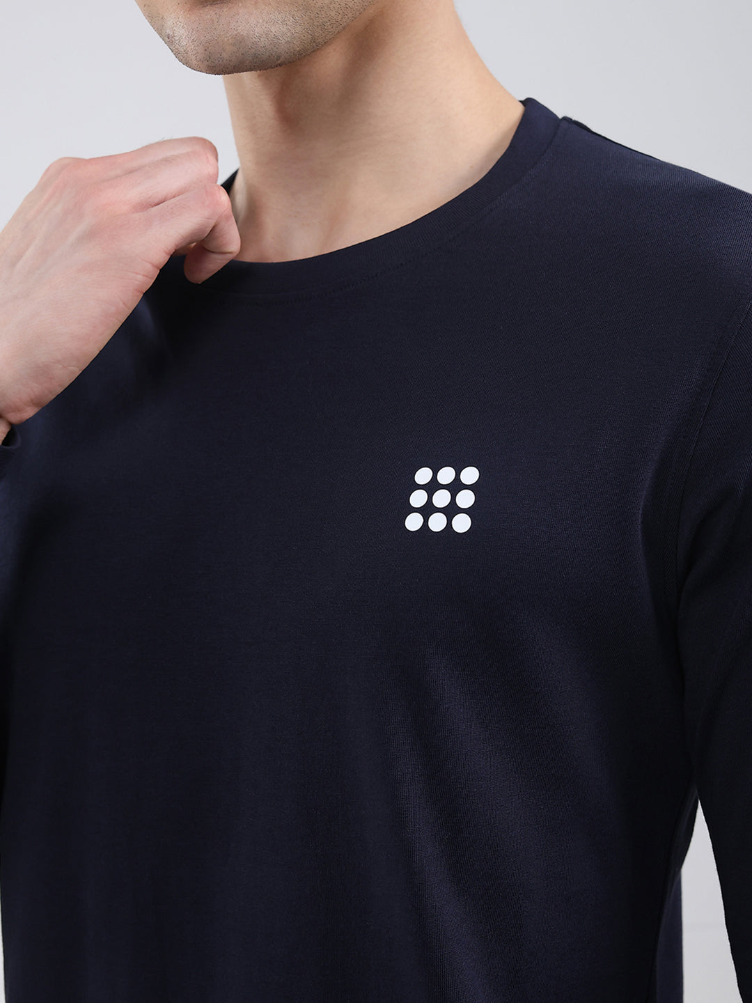 Rock.it Men Navy Blue Solid Round Neck Full Sleeve Winter T-Shirt