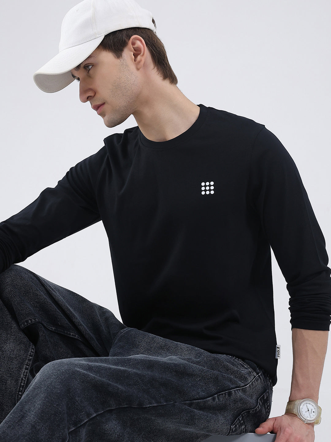 Rock.it Men Black Solid Round Neck Full Sleeve Winter T-Shirt
