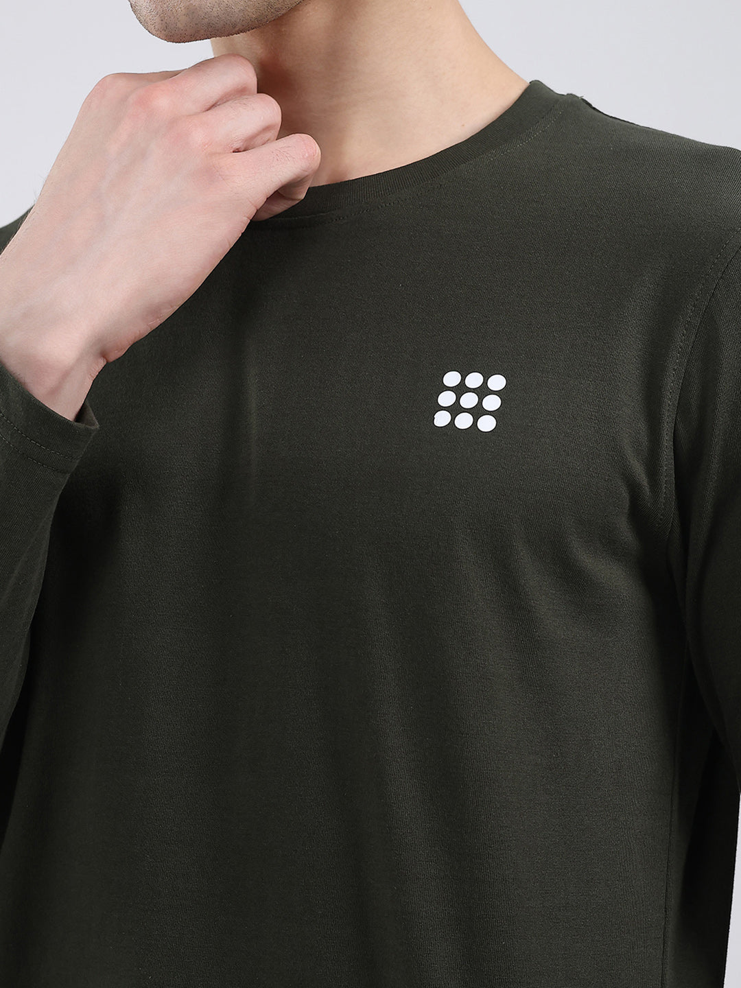 Rock.it Men Olive Solid Round Neck Full Sleeve Winter T-Shirt