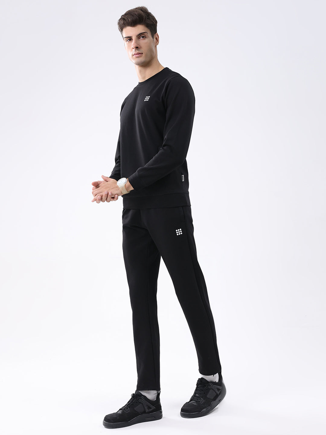 Rock.it Men Black Solid Round Neck Full Sleeve Winter Tracksuit