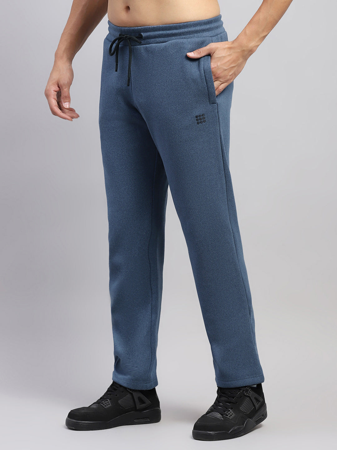 Rock.it Men Dark Blue Solid Round Neck Sleeveless Winter Tracksuit