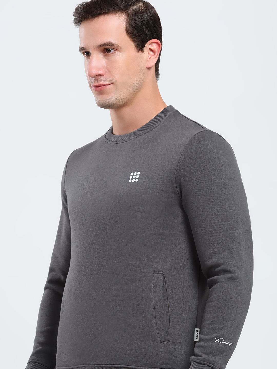 Rock.it Men Grey Solid Round Neck Full Sleeve Sweatshirt