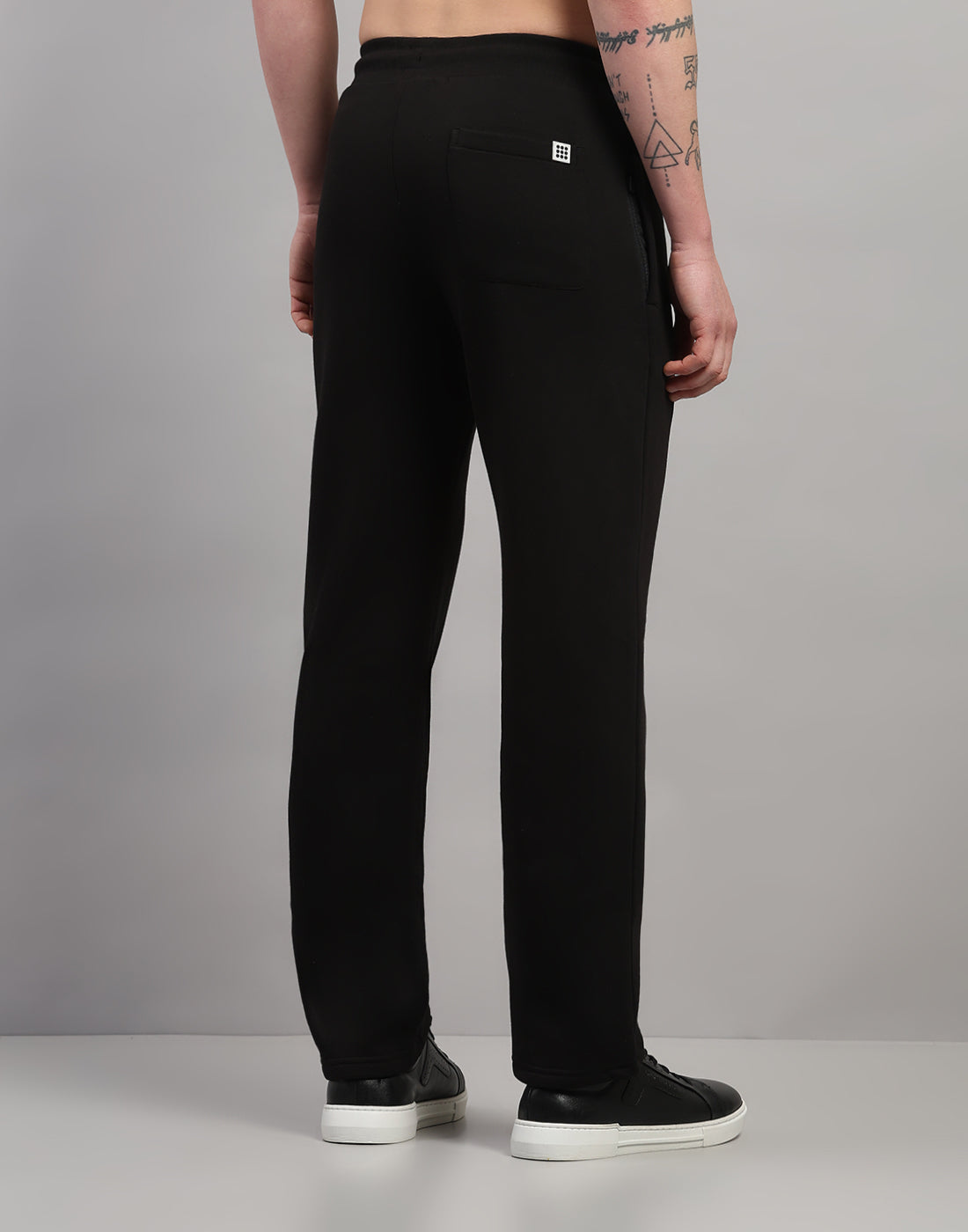 Rock.it Men Black Solid Regular Fit Winter Lower