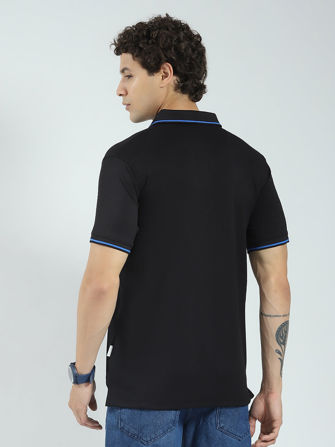 Rock.it Men Black Solid Collar Half Sleeve T-Shirt