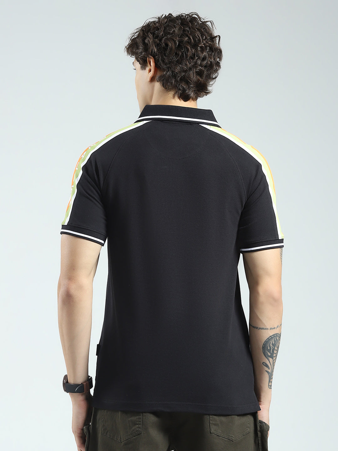 Rock.it Men Black Printed Collar Half Sleeve T-Shirt