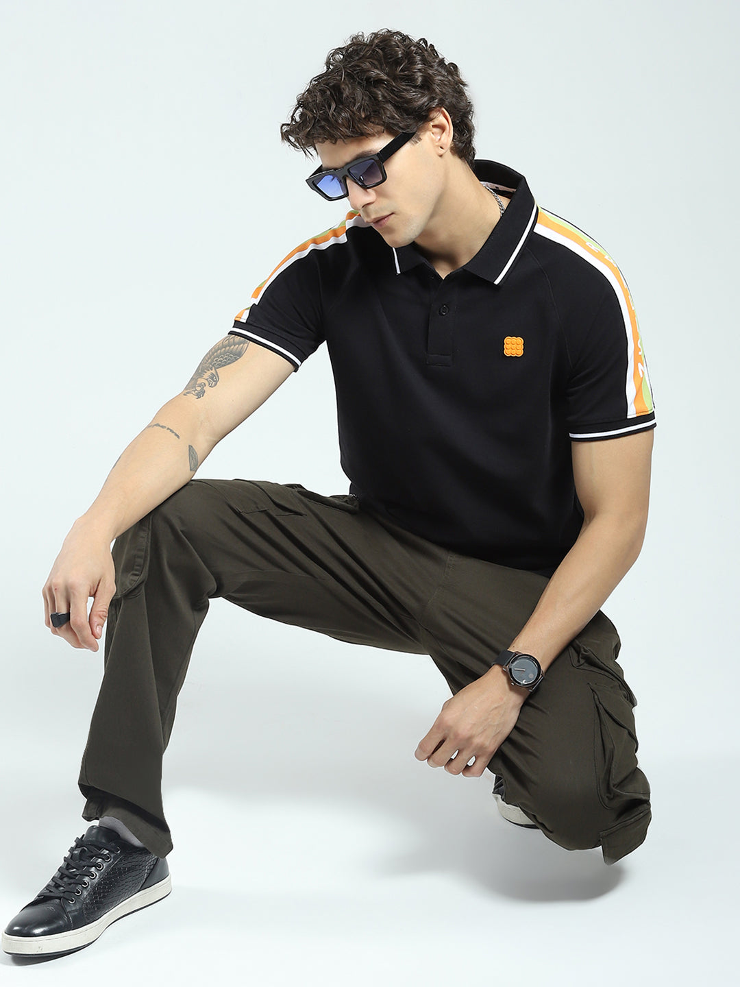 Rock.it Men Black Printed Collar Half Sleeve T-Shirt