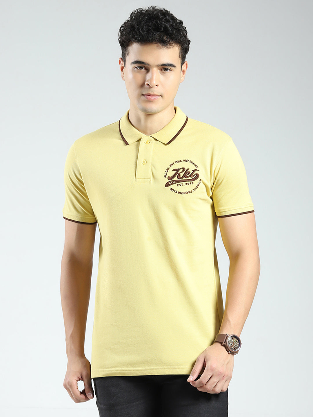 Rock.it Men Yellow Solid Collar Half Sleeve T-Shirt