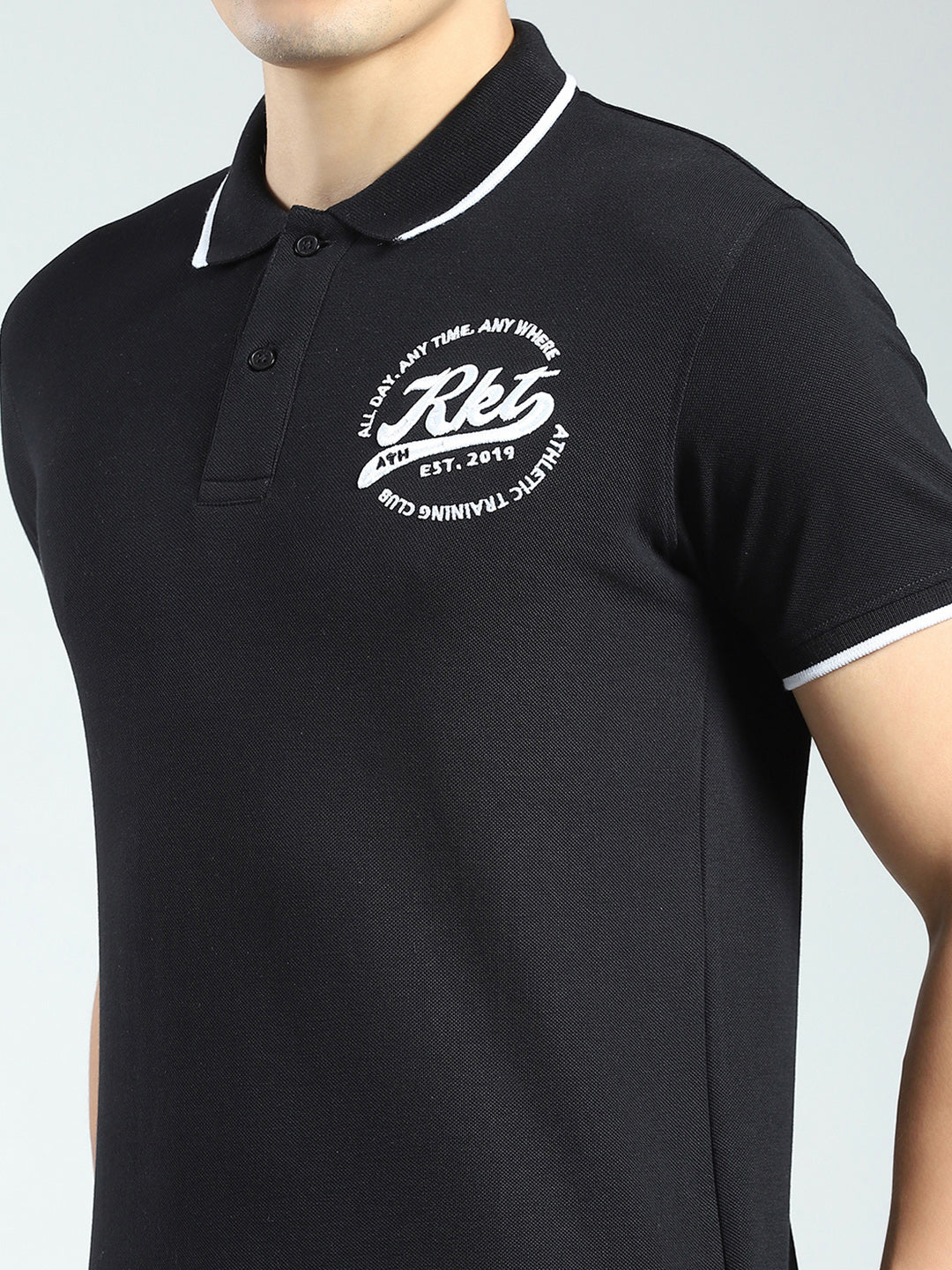 Rock.it Men Black Solid Collar Half Sleeve T-Shirt
