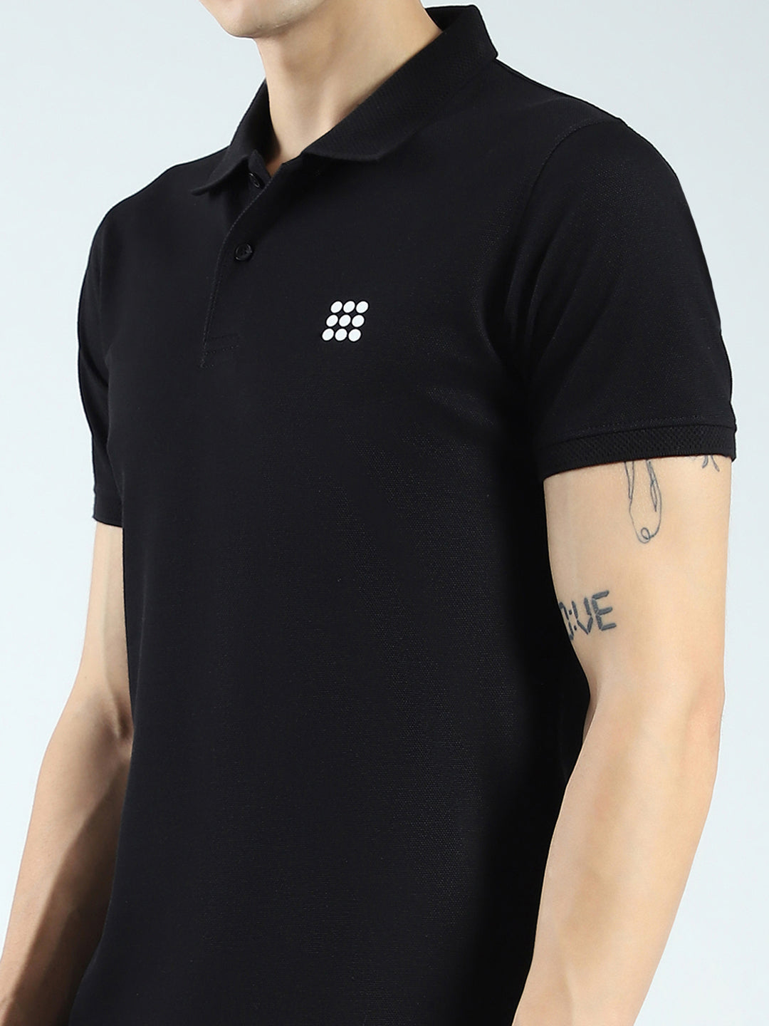 Rock.it Men Black Solid Collar Half Sleeve T-Shirt