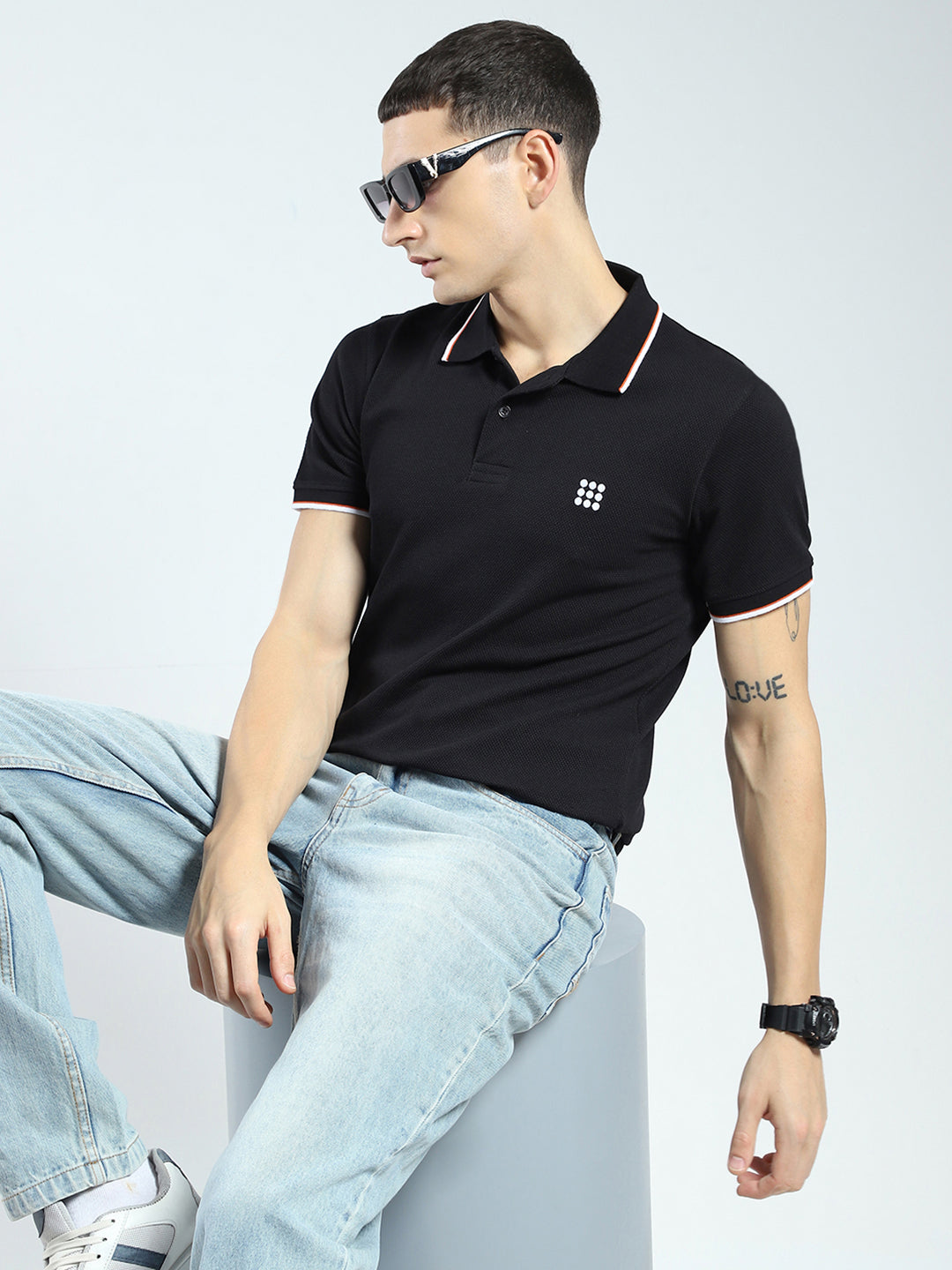 Rock.it Men Black Self Design Collar Half Sleeve T-Shirt