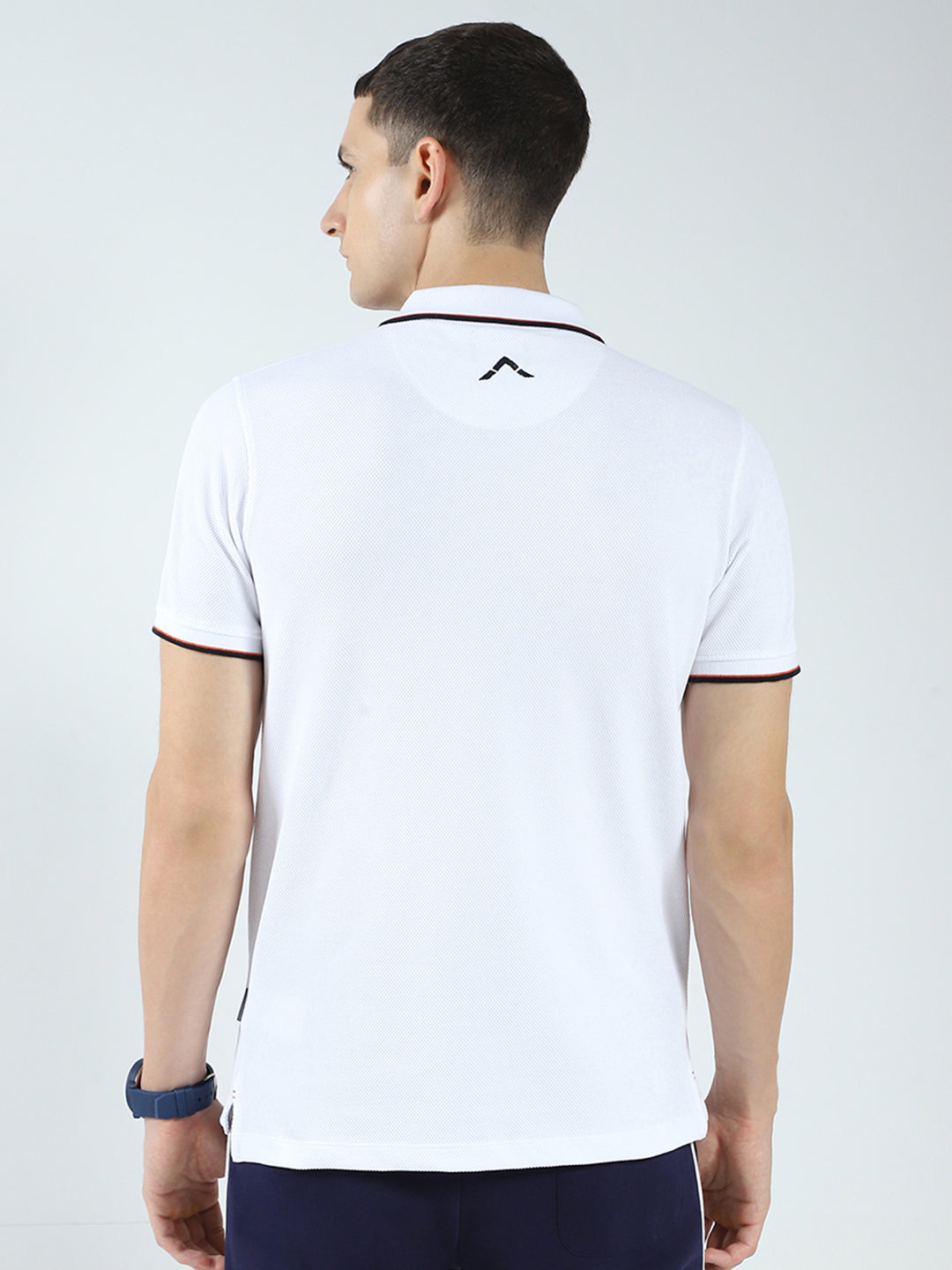Rock.it Men White Self Design Collar Half Sleeve T-Shirt