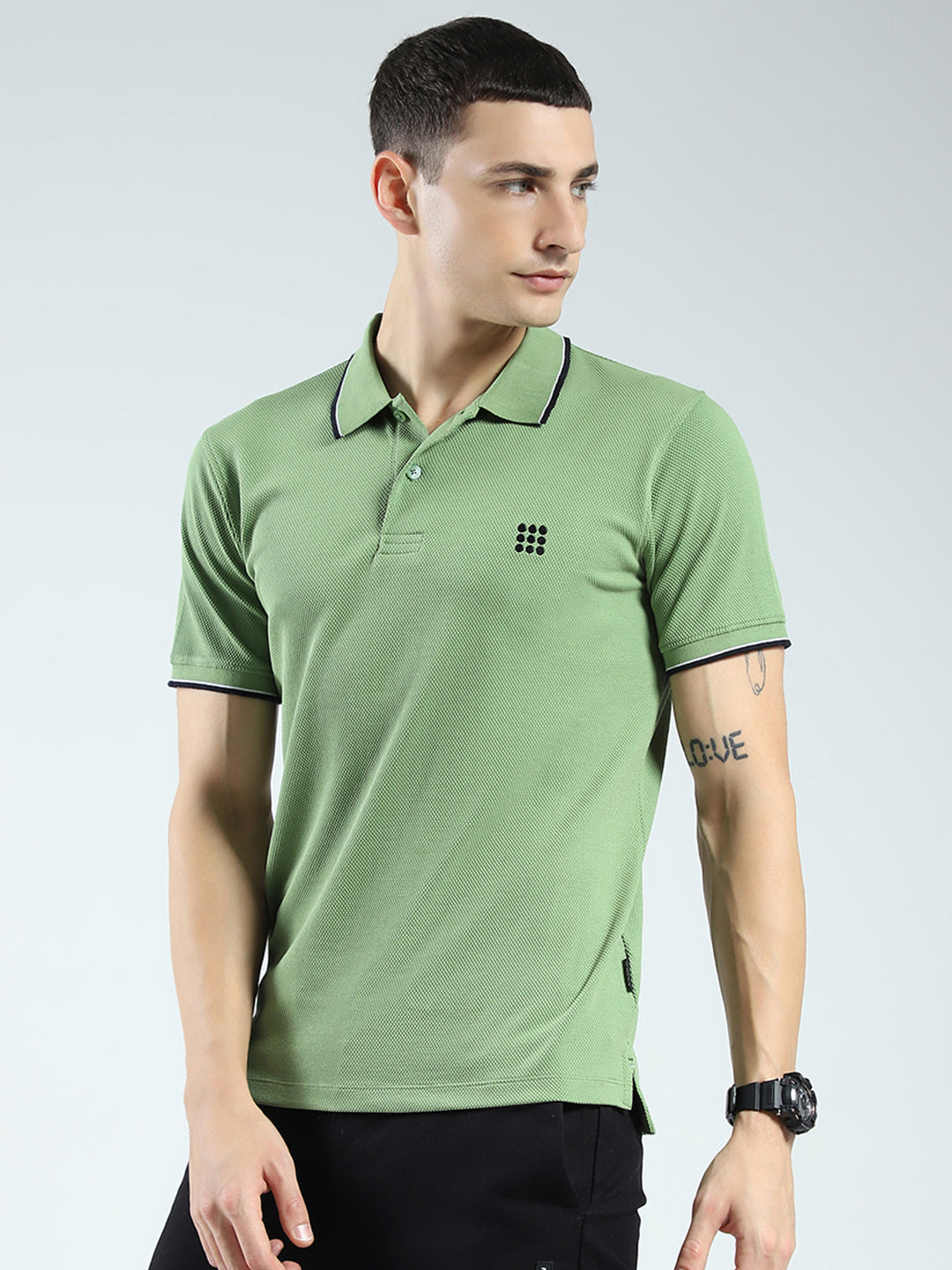 Rock.it Men Green Self Design Collar Half Sleeve T-Shirt