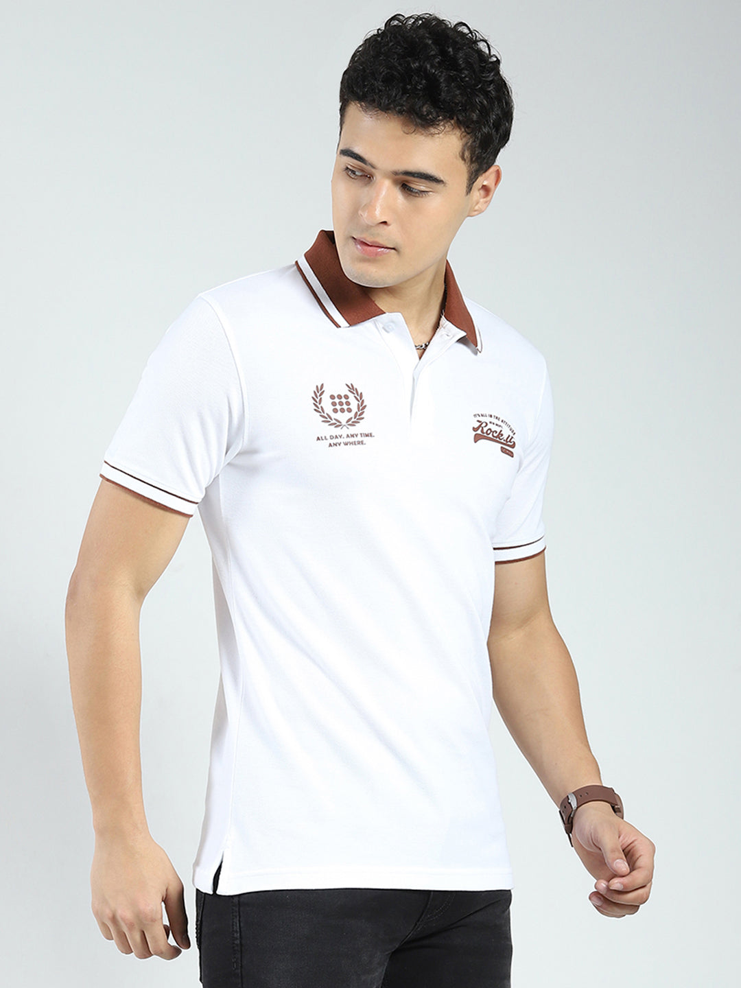Rock.it Men White Printed Collar Half Sleeve T-Shirt