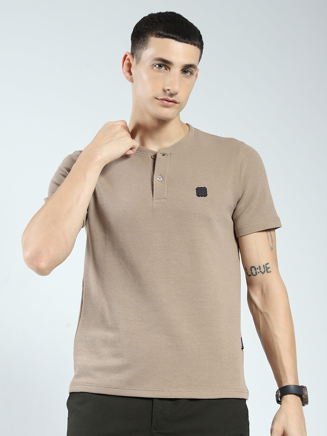 Rock.it Men Beige Solid Round Neck Half Sleeve T-Shirt