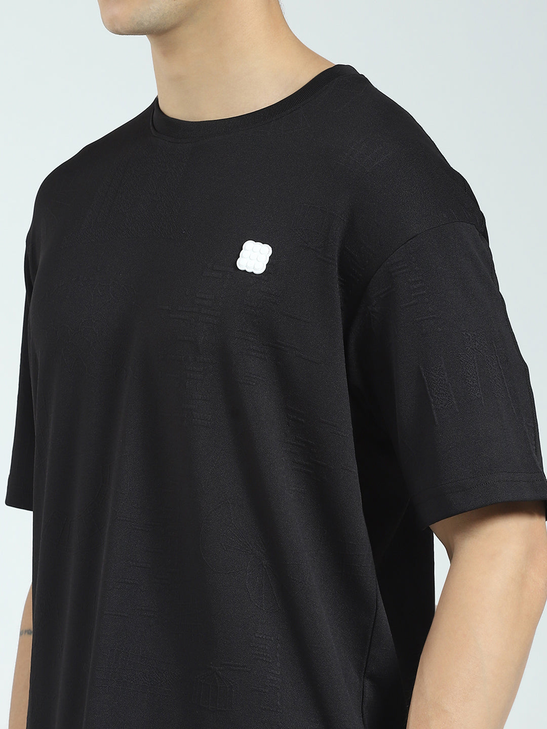 Rock.it Men Black Self Design Round Neck Half Sleeve T-Shirt