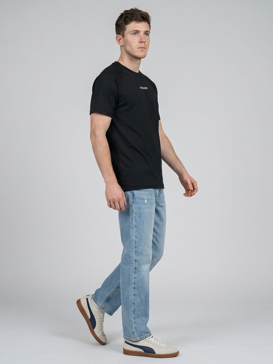 Rock.it Men Black Solid Round Neck Half Sleeve T-Shirt