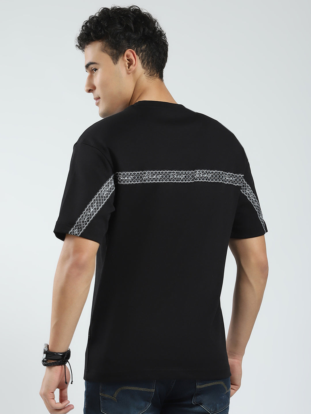 Rock.it Men Black Solid Round Neck Half Sleeve T-Shirt