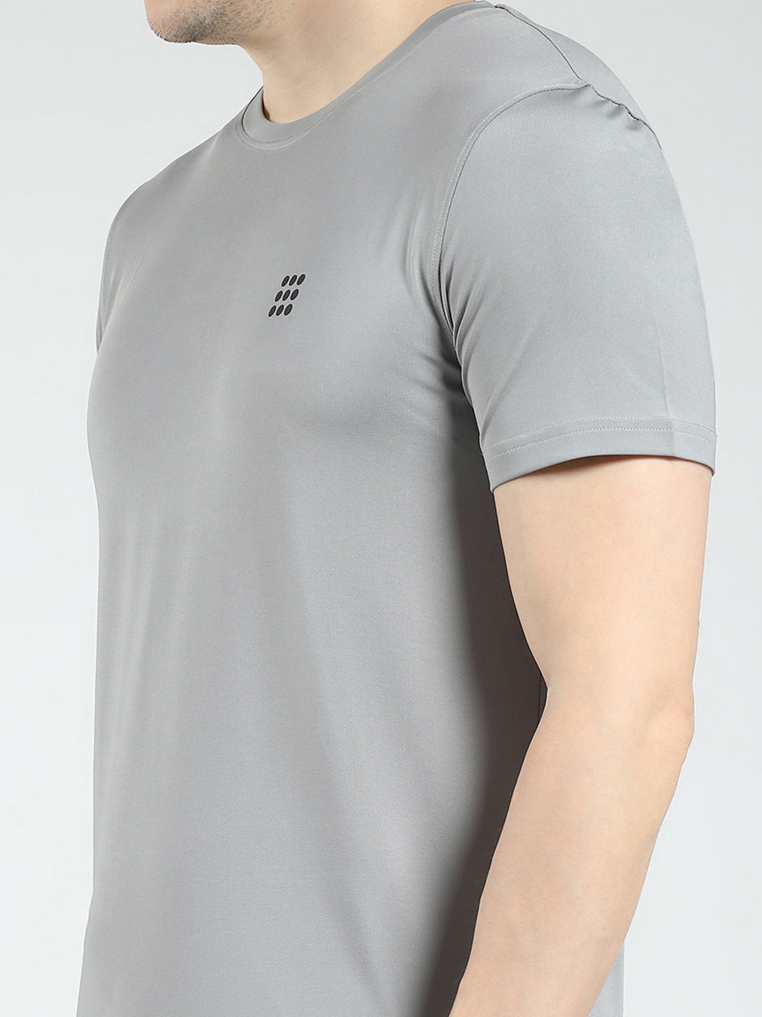 Rock.it Men Grey Solid Round Neck Half Sleeve T-Shirt