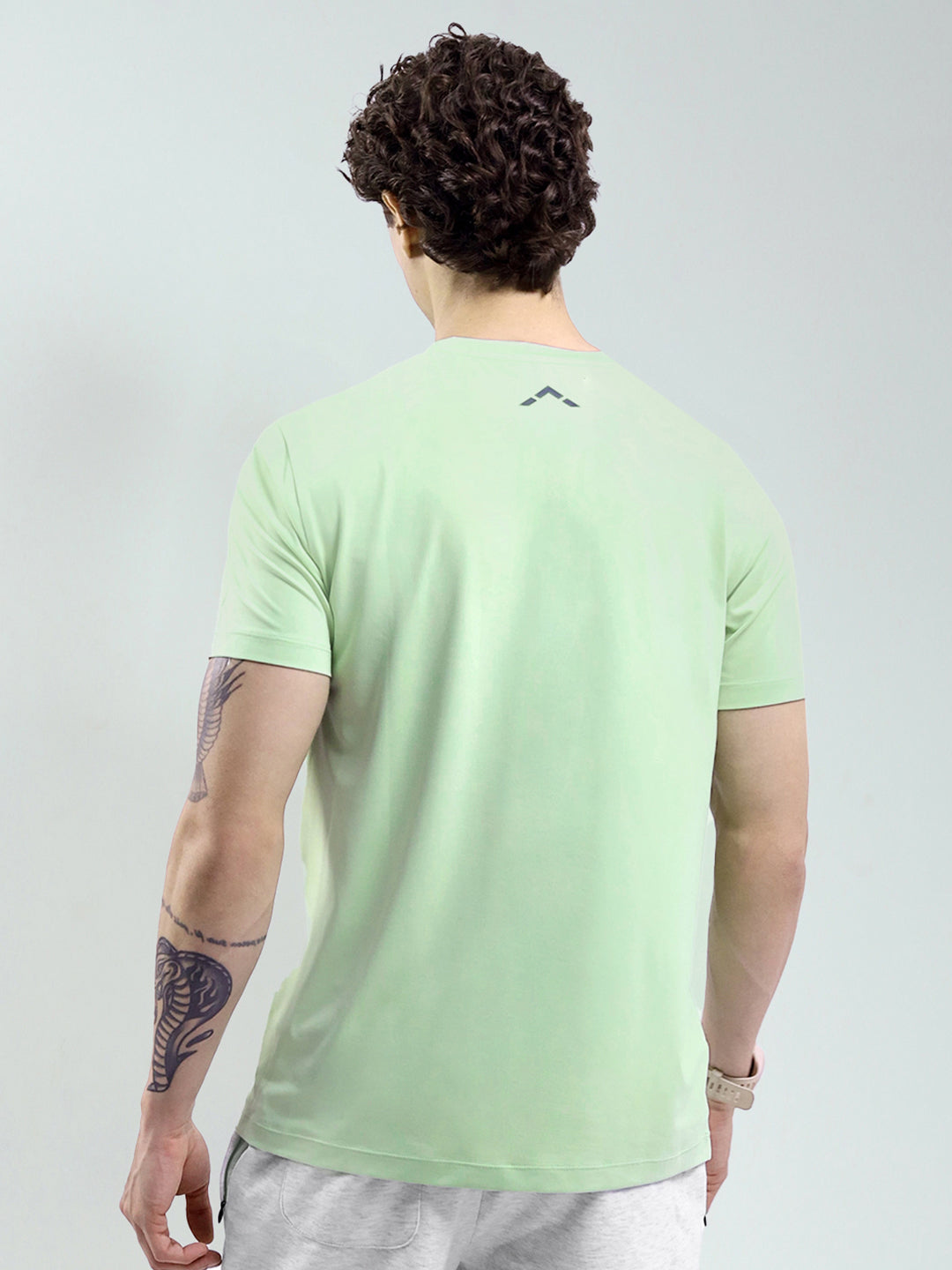 Rock.it Men Green Solid Round Neck Half Sleeve T-Shirt