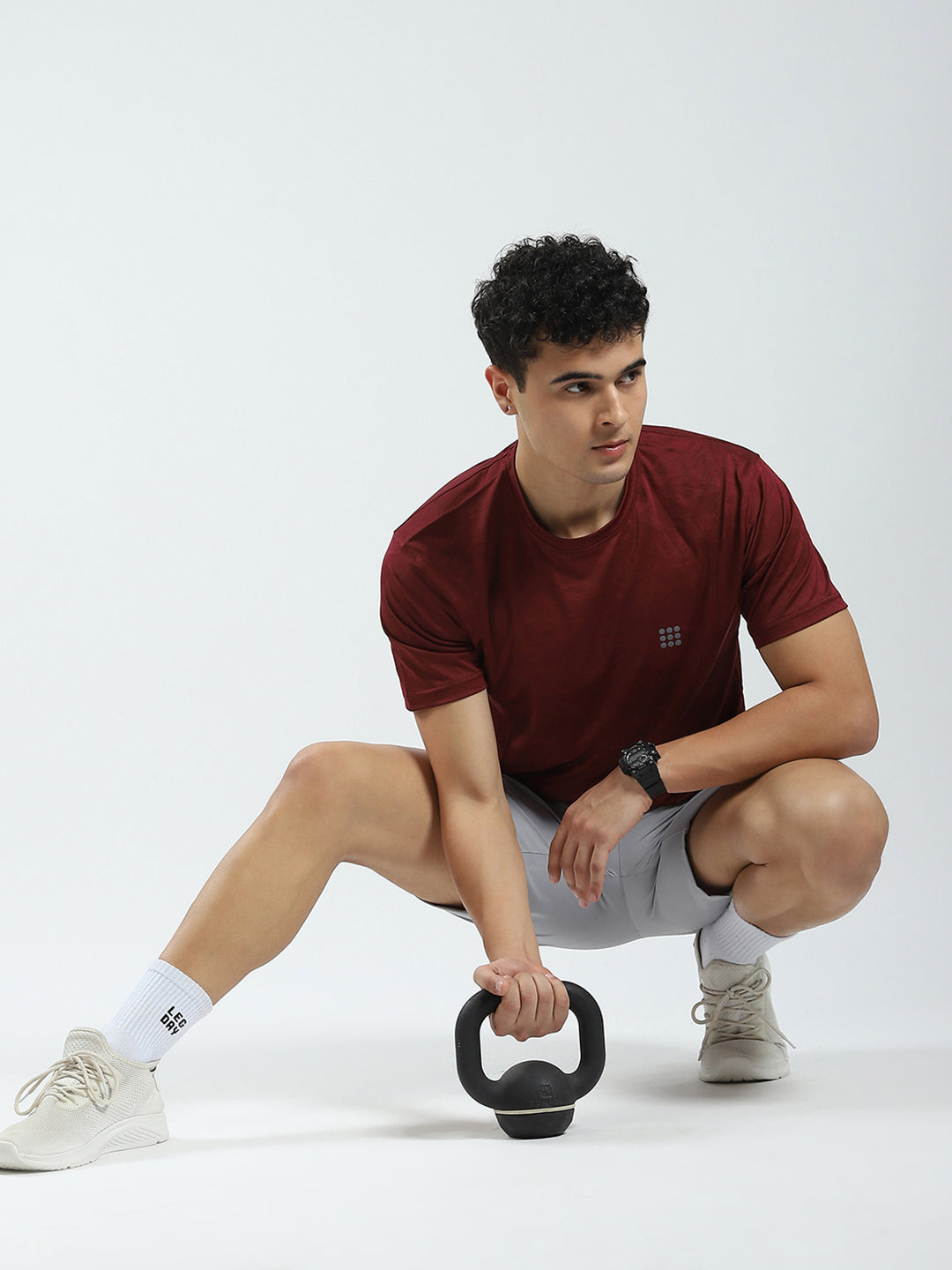 Rock.it Men Maroon Solid Round Neck Half Sleeve T-Shirt