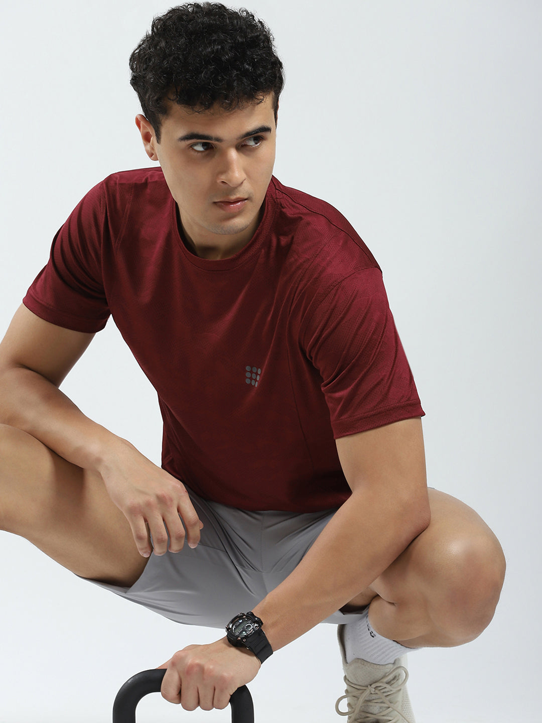 Rock.it Men Maroon Solid Round Neck Half Sleeve T-Shirt